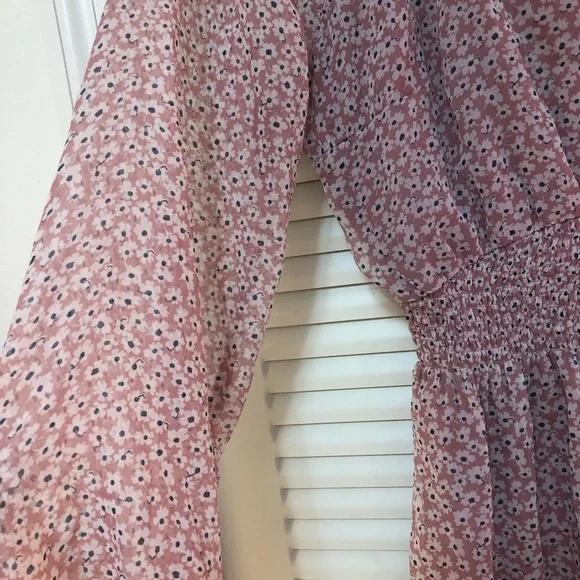 Abercrombie Ditzy Dress - Picture 4 of 8